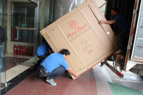 淮上钢琴贵重工艺品无忧运